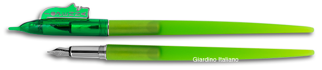 IoPenna green fountain pen