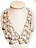 trevi necklace